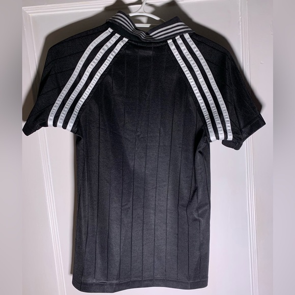 ❌SOLD❌Vintage adidas soccer jersey - Picture 4 of 4